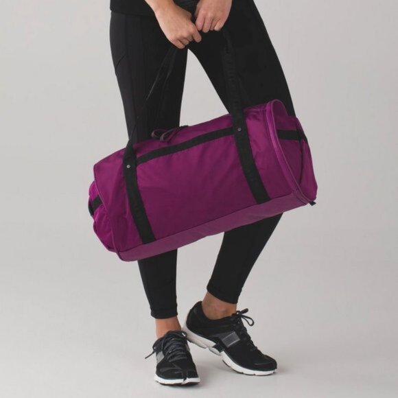 Lululemon Run Ways Duffel - Picture 9 of 13